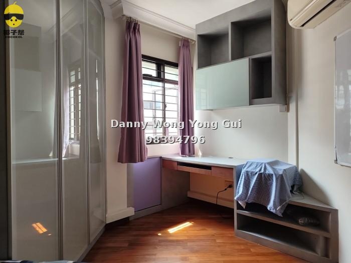 Common room for rent near Sengkang MRT 1