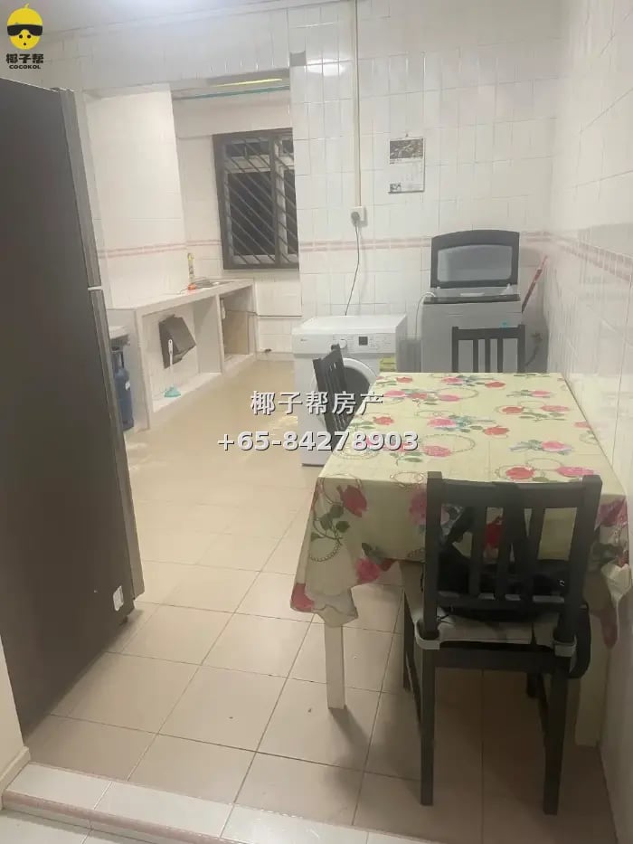 Living room partition next to Choa Chu Kang MRT station, 6-m 2