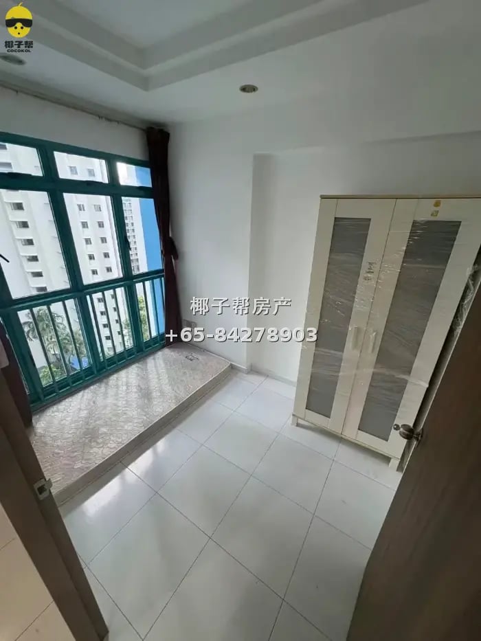 Common room near Farrer Park MRT station. Utilities included 1