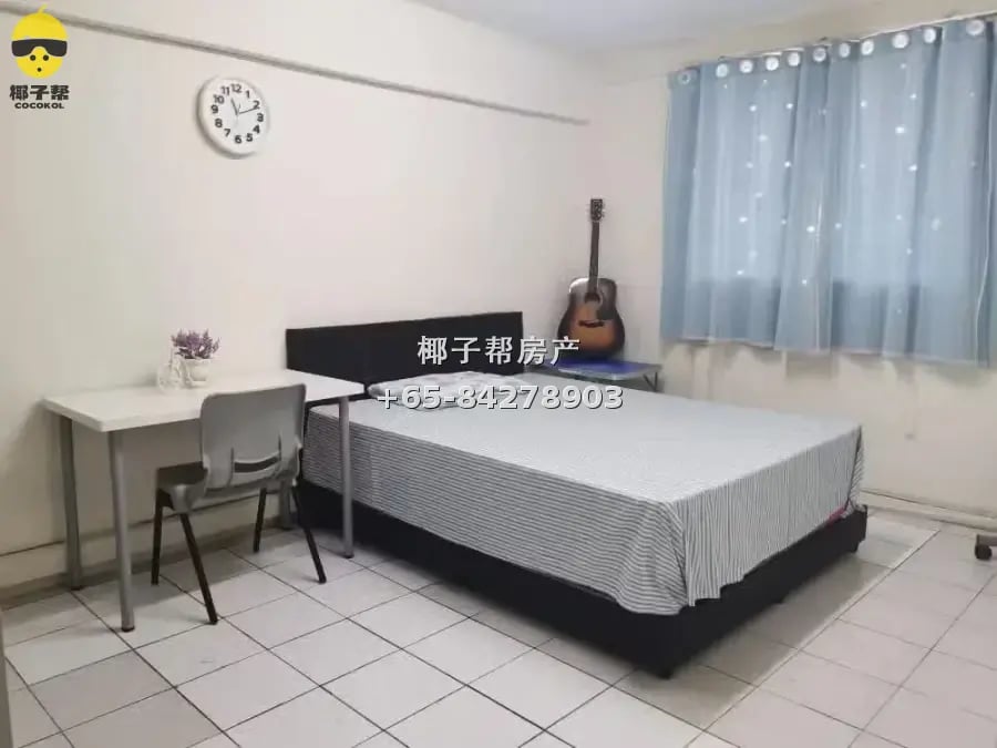 Large common room near NTU in Boon Lay. Cooking allowed, sho 2