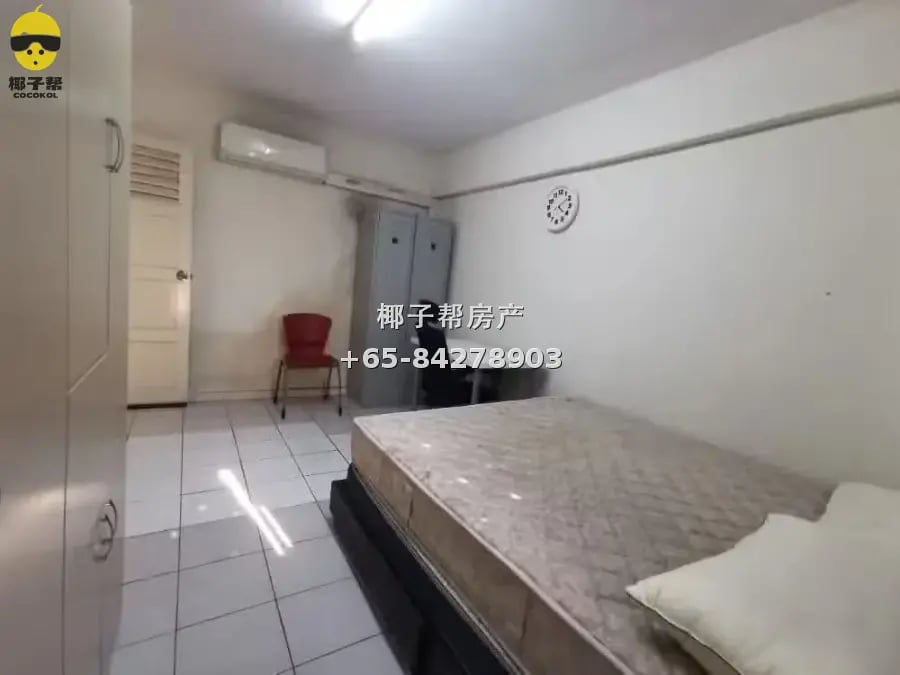 Large common room near NTU in Boon Lay. Cooking allowed, sho 5