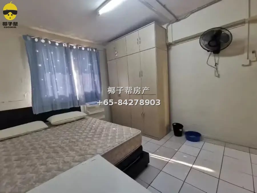 Large common room near NTU in Boon Lay. Cooking allowed, sho 4